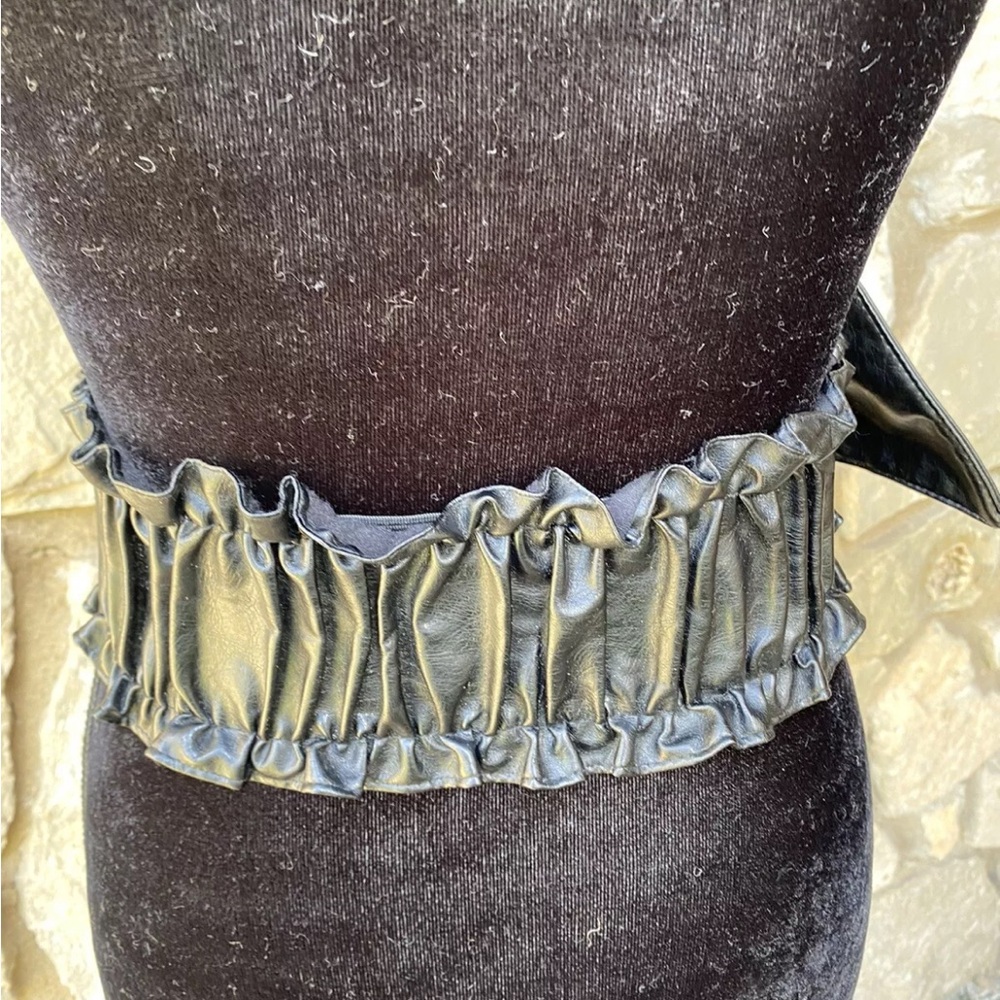 Vintage Womens Stretch Black Faux Leather Belt S M - Picture 6 of 7